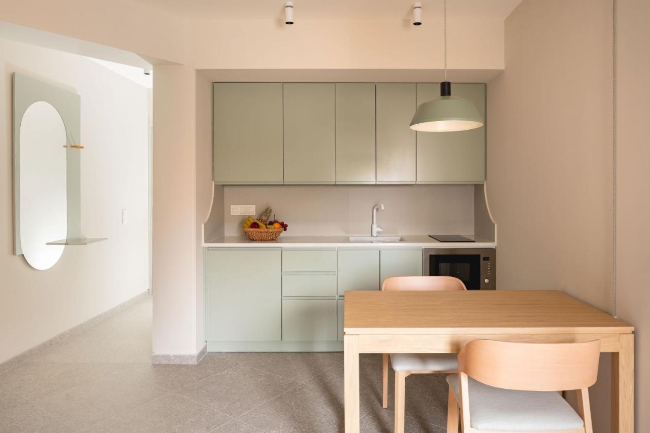 Townhouse Lefkadaアパートホテル エクステリア 写真